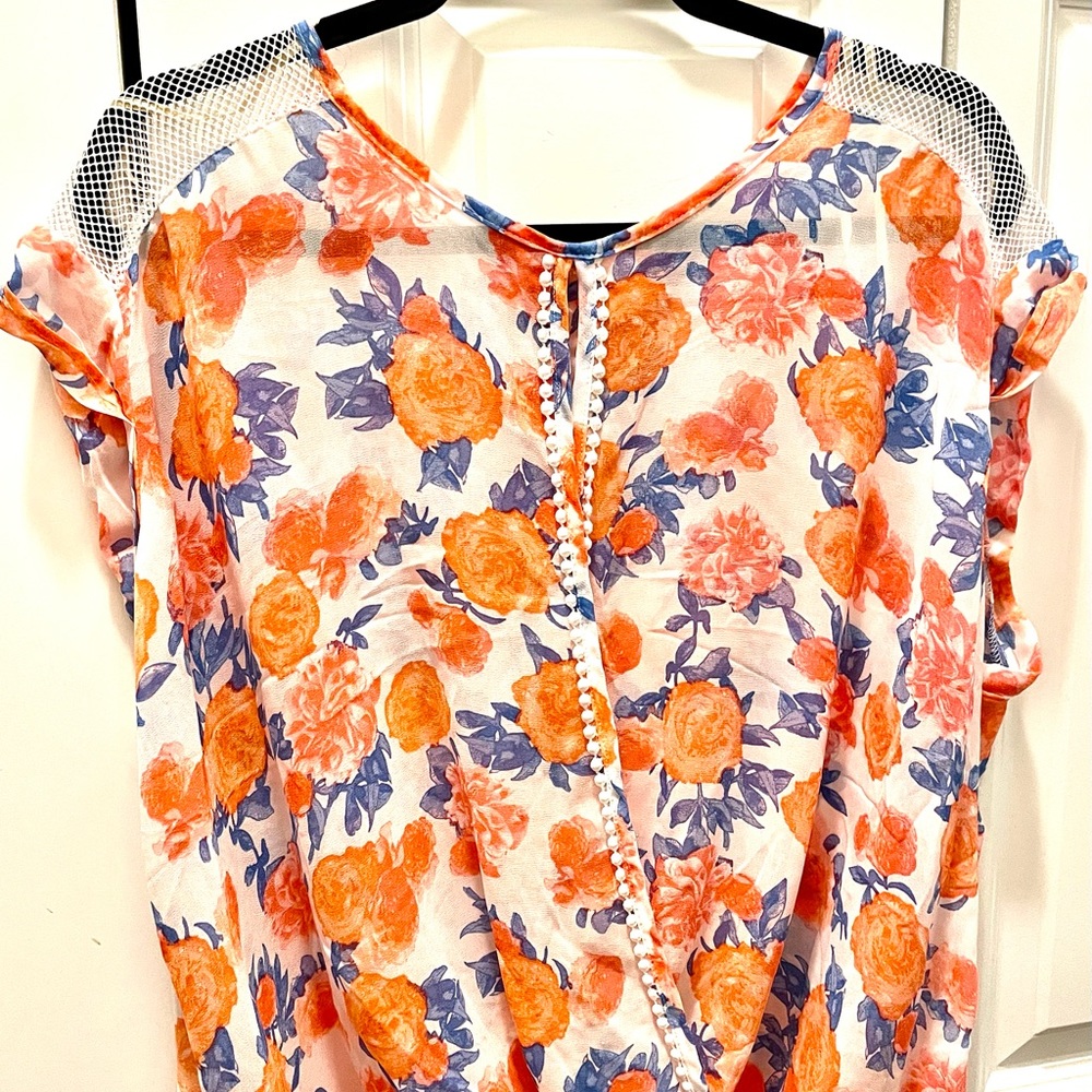 Democracy Multi Color Floral Peek A Boo Blouse